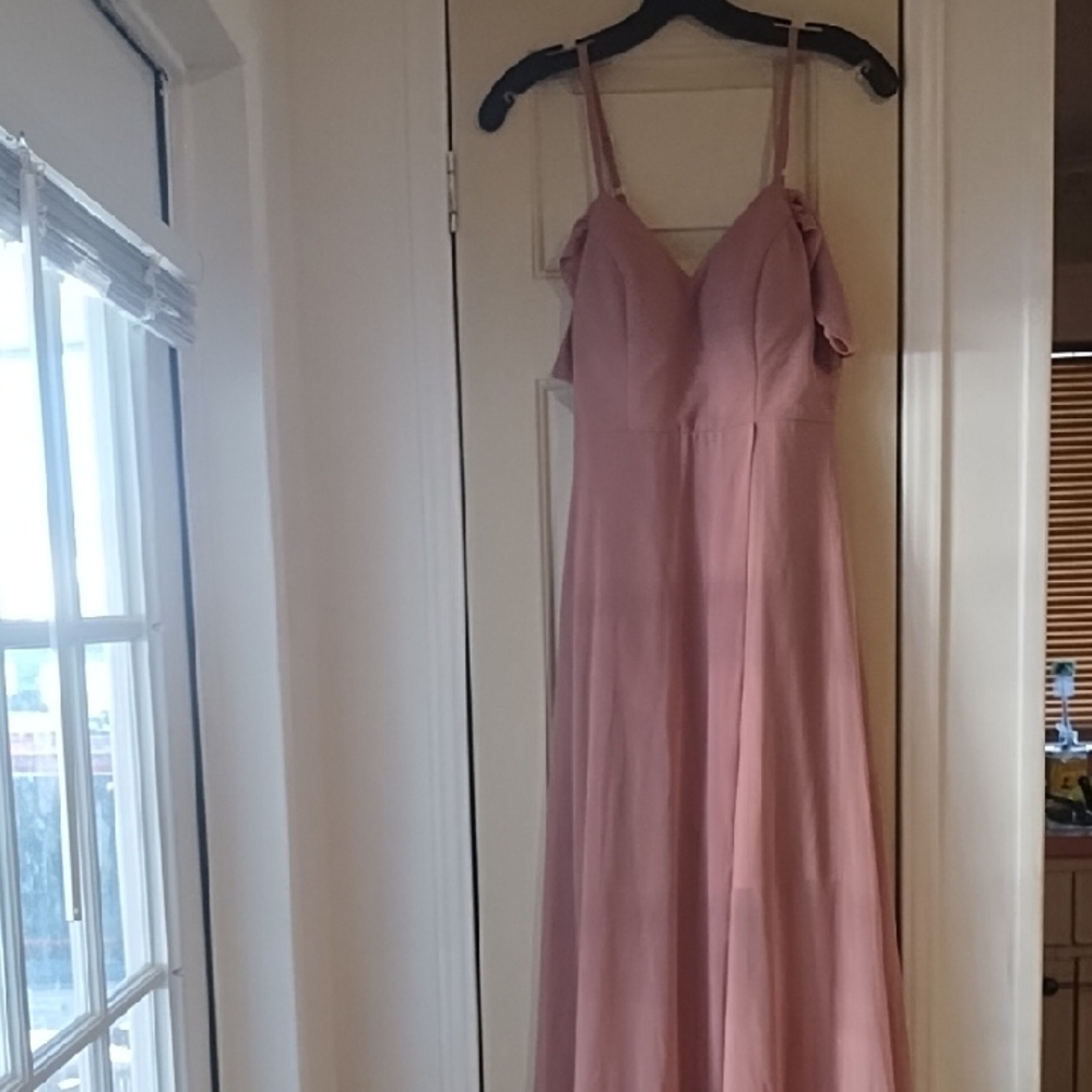 Chic Strapless Pink Dress